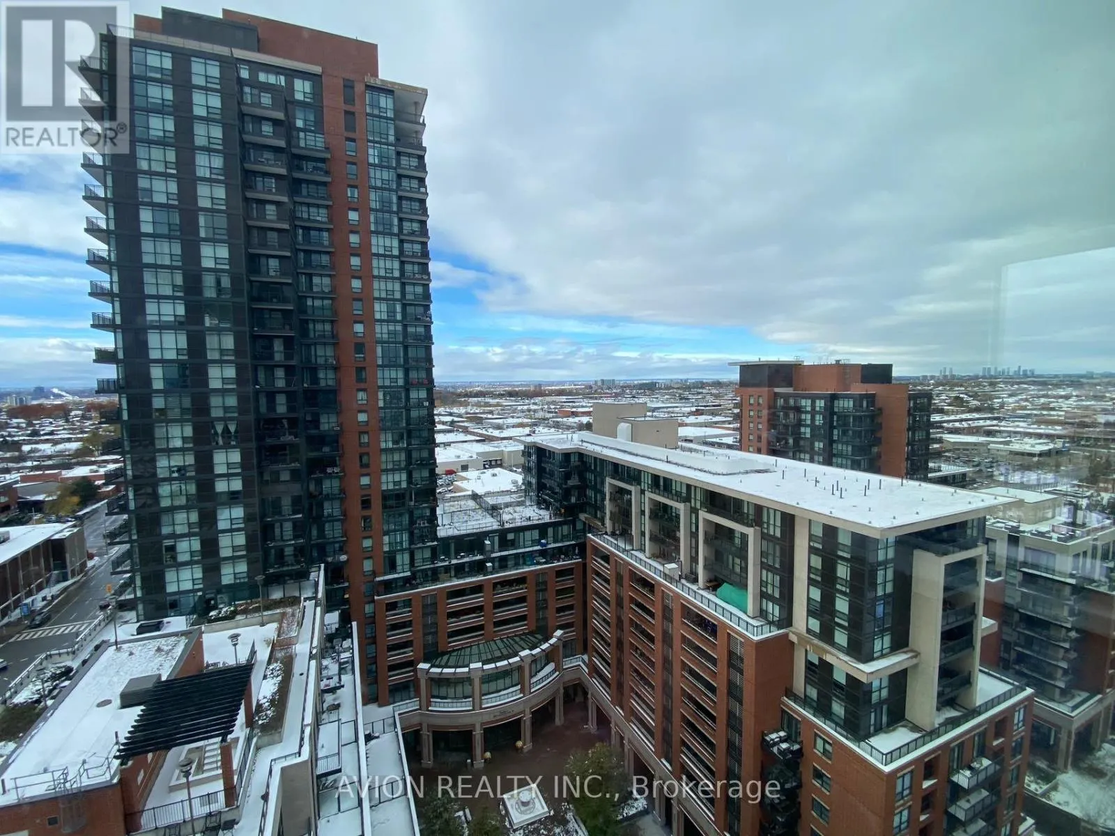 Apartment for rent: 1720 - 800 Lawrence Avenue W, Toronto, Ontario M6A 0B1