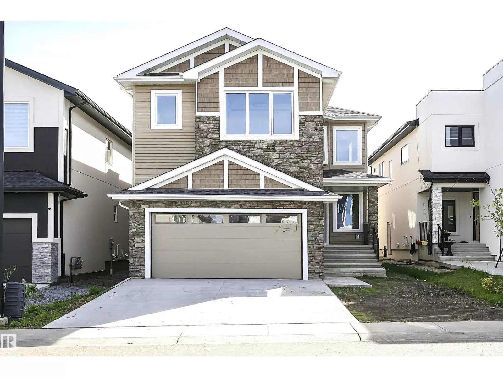 House for rent: 1723 19 St Nw, Edmonton, Alberta T6T 2N1