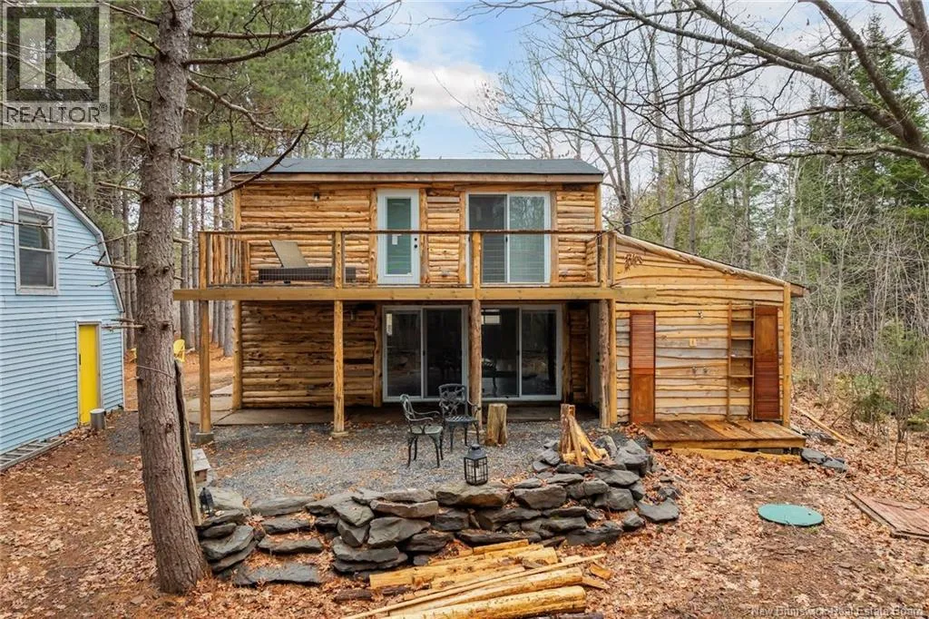 1723 Lakeview Road, Cambridge-Narrows, New Brunswick E4C 1M5