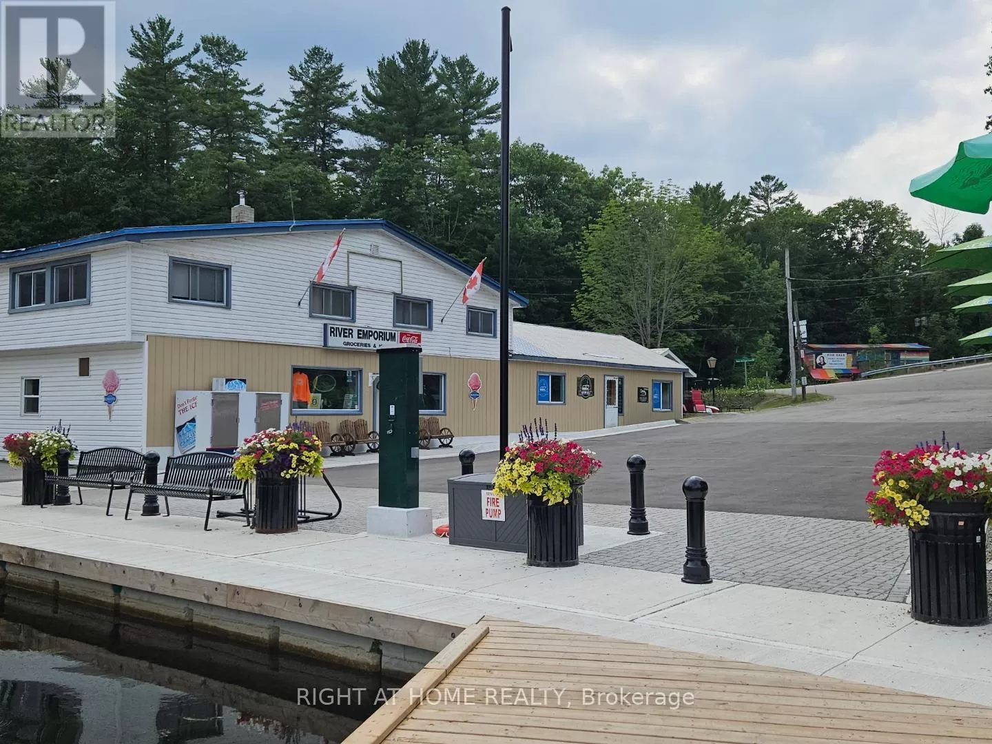 Residential Commercial Mix for rent: 1725 Earl Haid Avenue, Severn, Ontario L0K 1E0