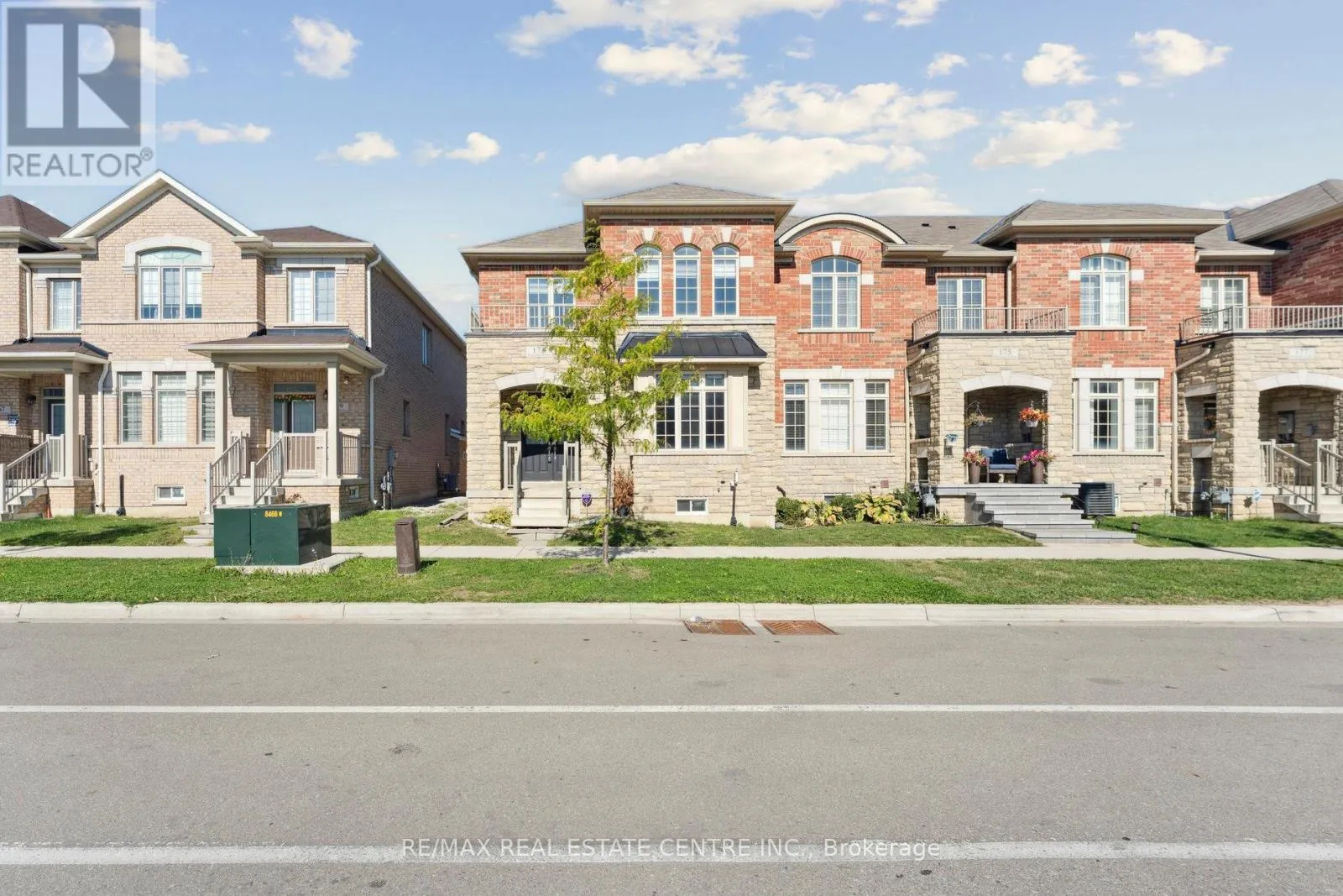 Row / Townhouse for rent: 173 Etheridge Avenue, Milton, Ontario L9E 1J2