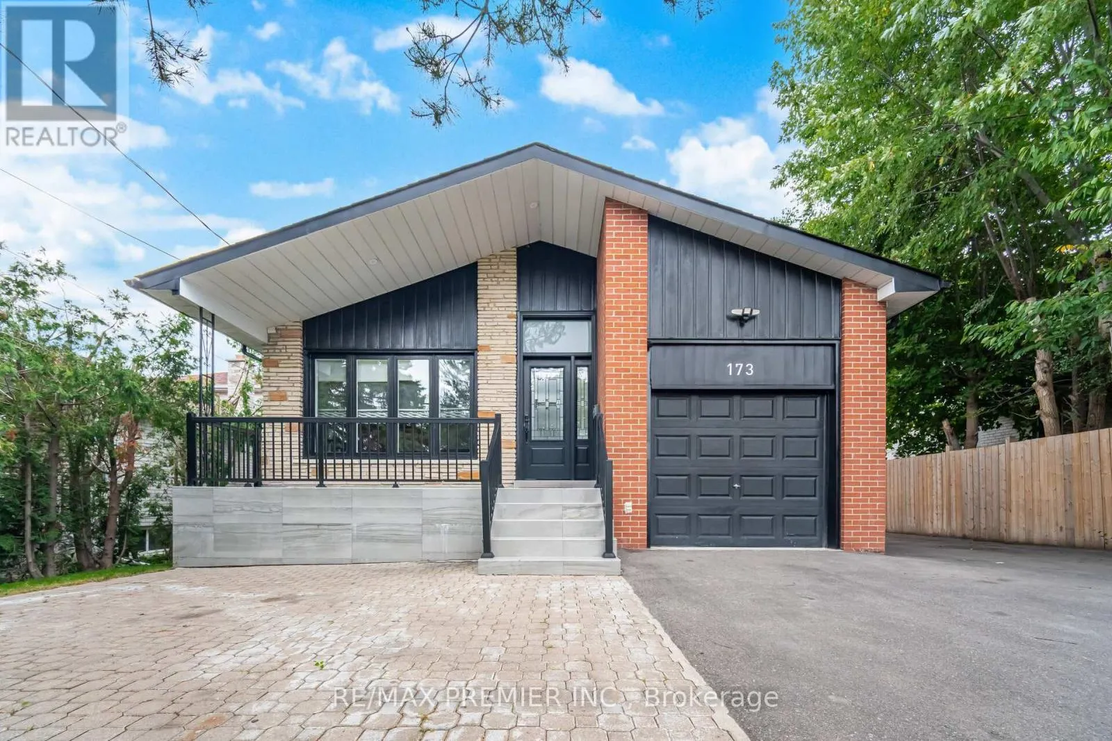 House for rent: 173 Torresdale Avenue, Toronto, Ontario M2R 3E3