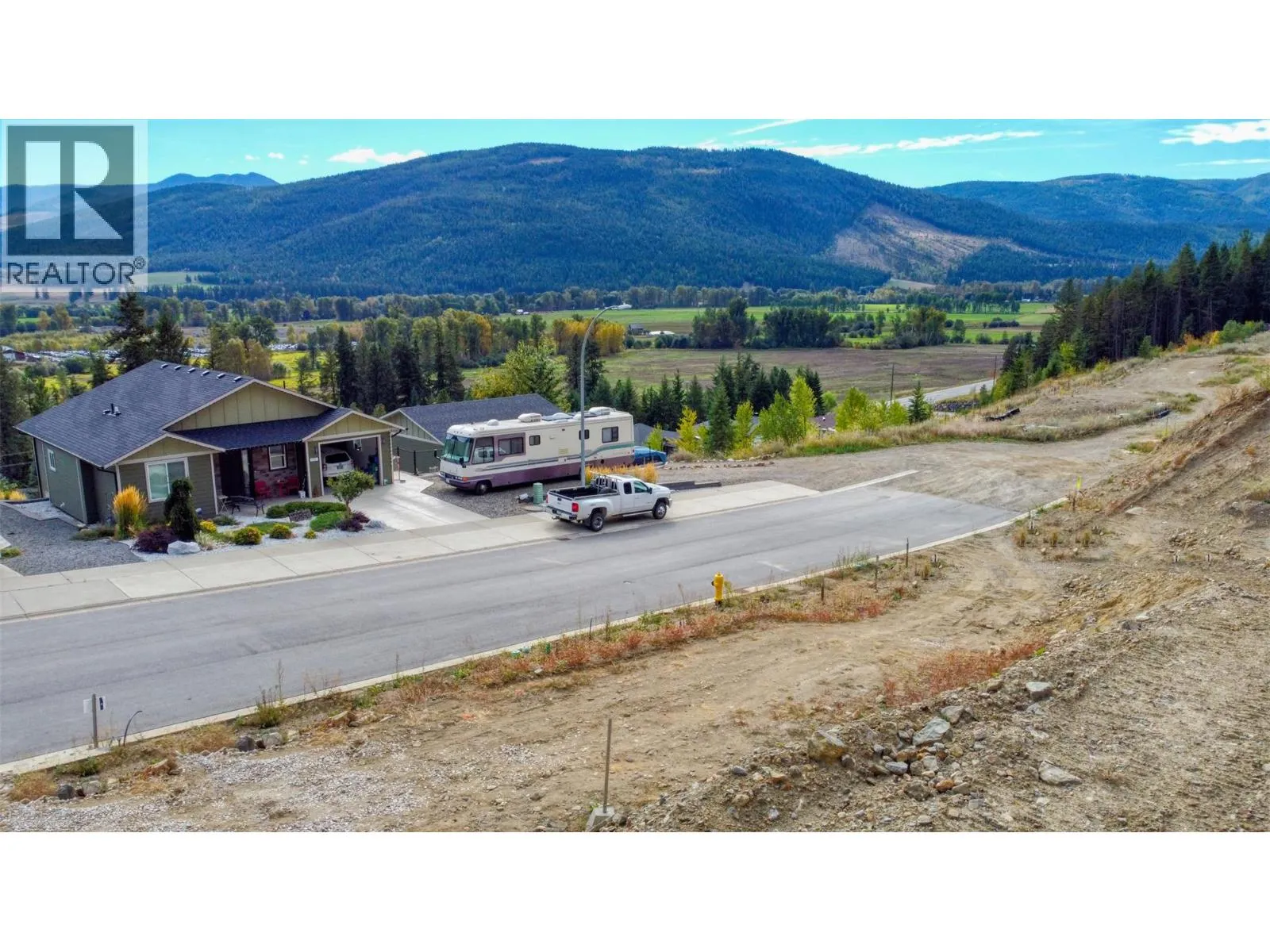 Other for rent: 1730 Gallon Avenue, Lumby, British Columbia V0E 2G0