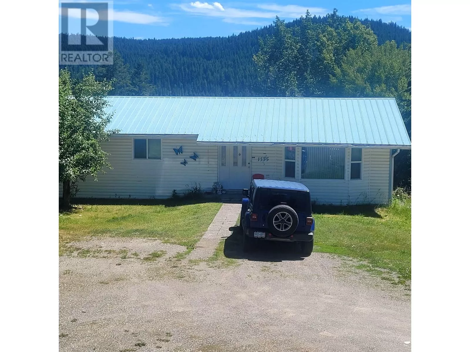House for rent: 1735 168 Mile Road, Williams Lake, British Columbia V2G 5C6