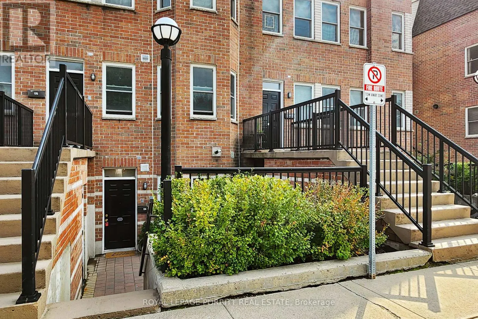 Row / Townhouse for rent: 174 - 760 Lawrence Avenue W, Toronto, Ontario M6A 3E7