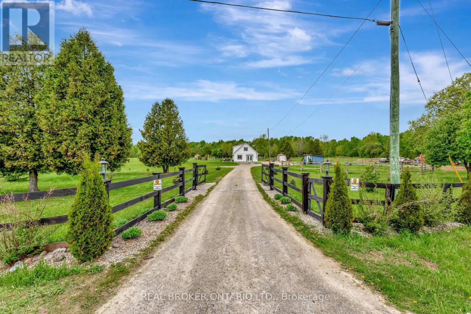 174 County 1 Road, Elizabethtown-Kitley, Ontario K0E 1Y0