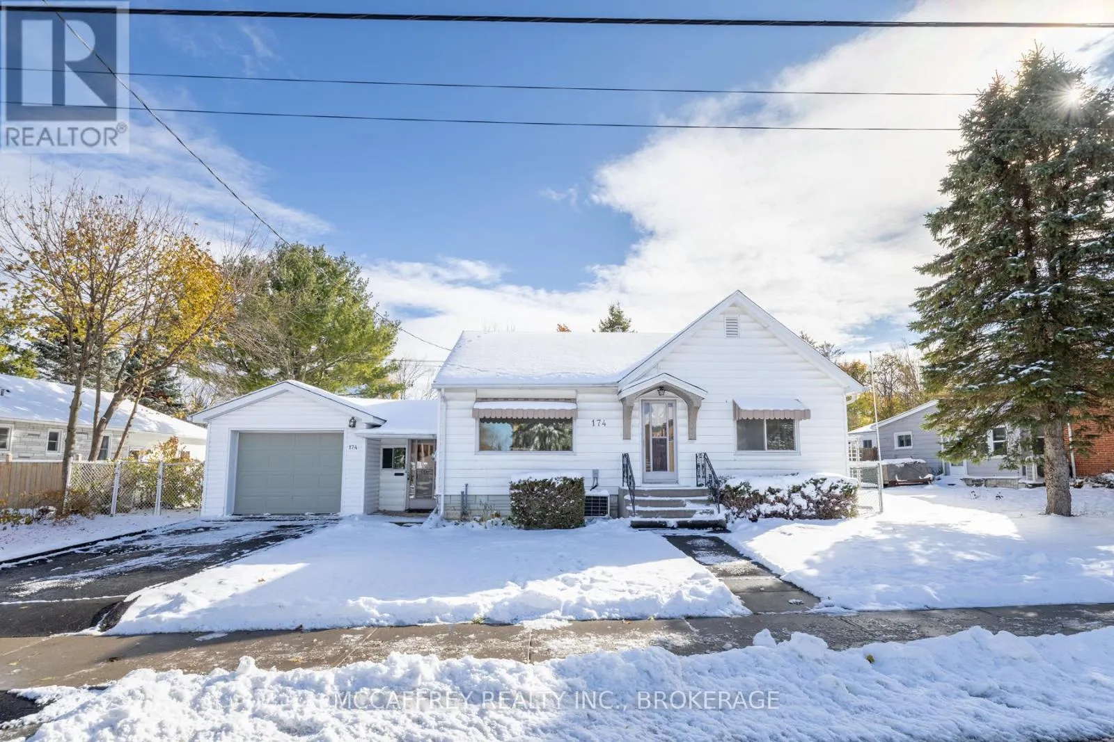 House for rent: 174 Thomas Street W, Greater Napanee, Ontario K7R 2H5