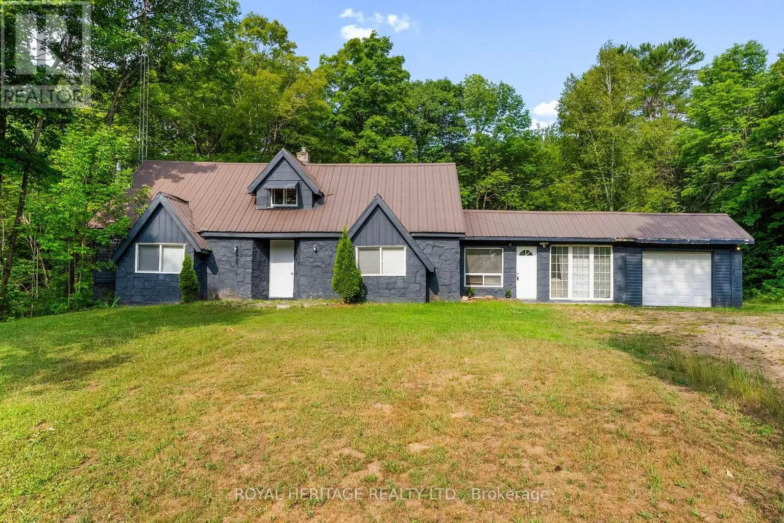 House for rent: 17415 35 Highway, Algonquin Highlands, Ontario K0M 2K0