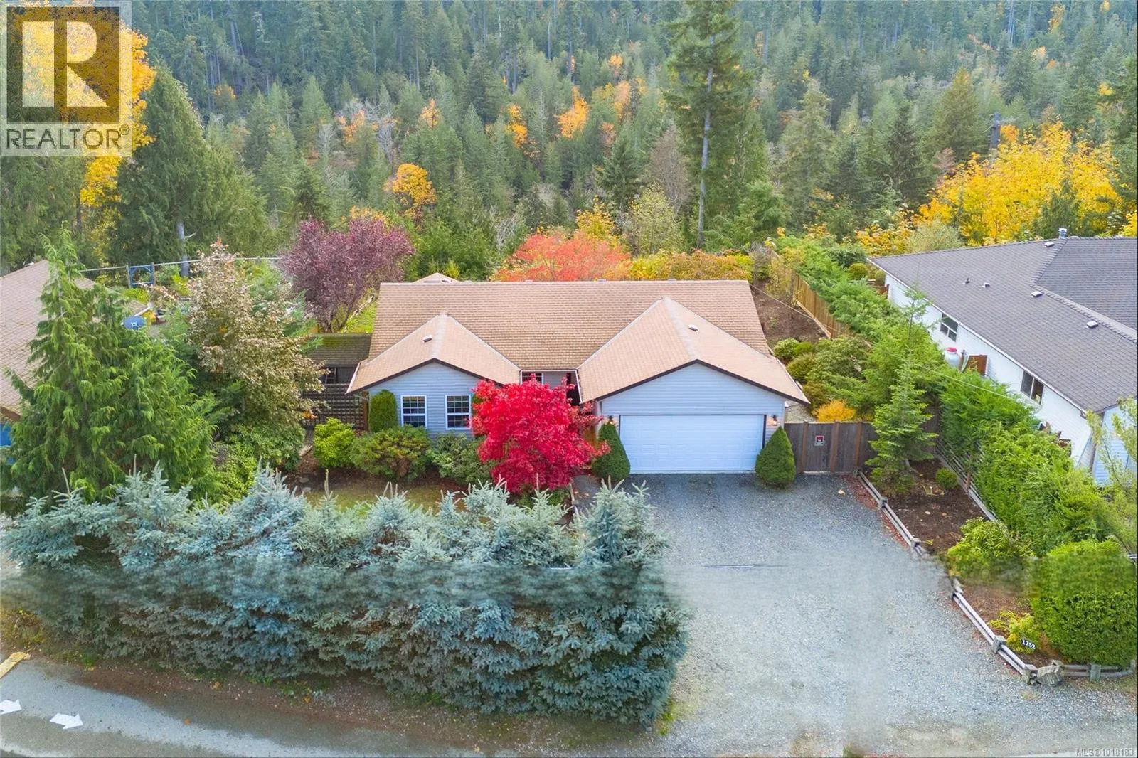 House for rent: 1752 Country Rd, Qualicum Beach, British Columbia V9K 2S3