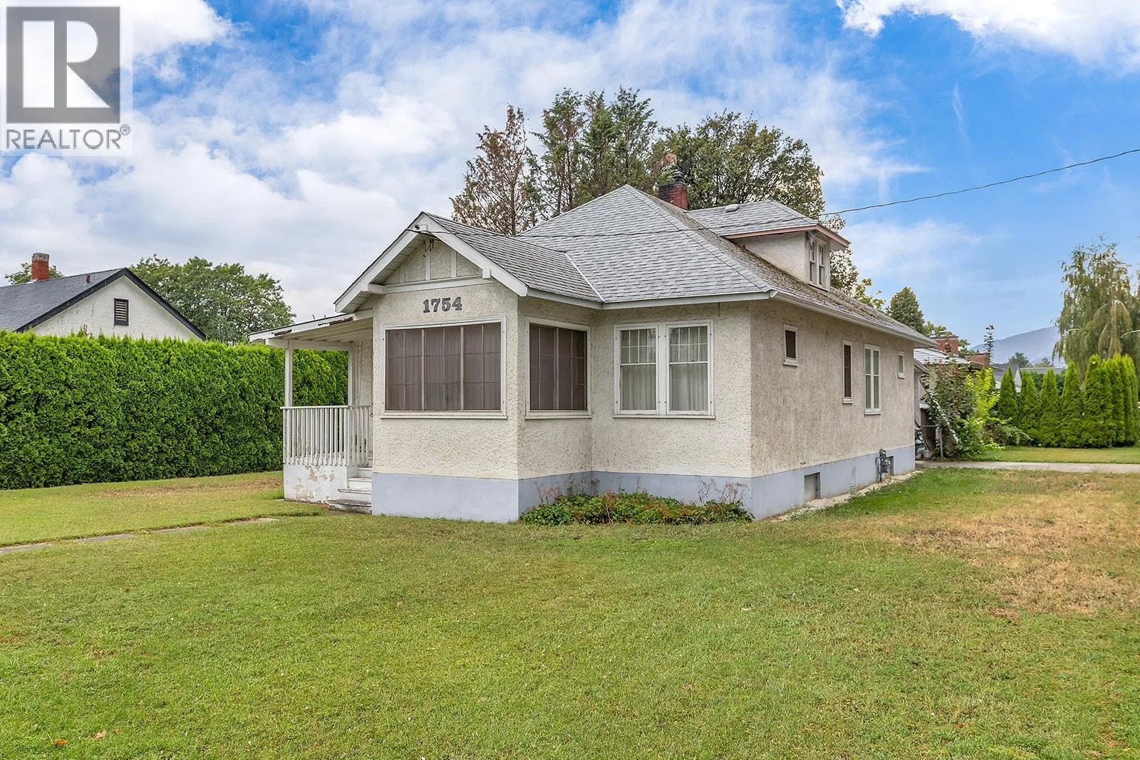 House for rent: 1754 Ethel Street, Kelowna, British Columbia V1Y 2Y9