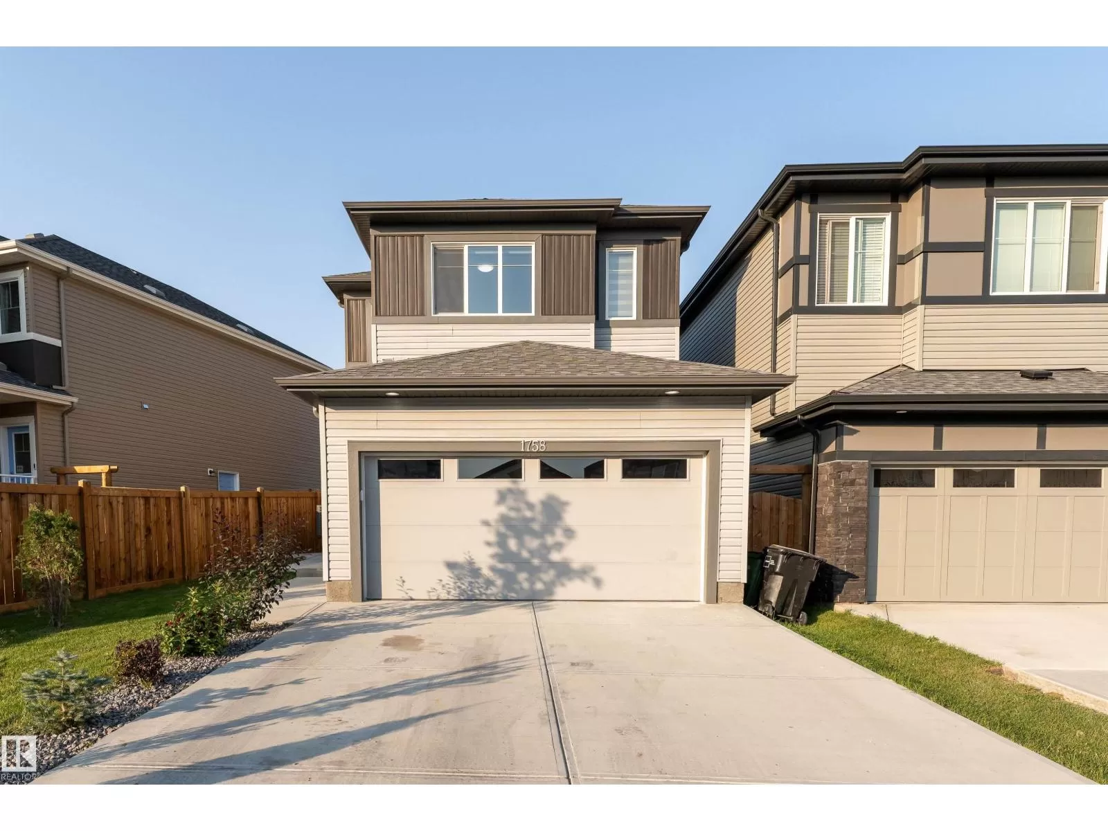 House for rent: 1758 Erker Wy Nw, Edmonton, Alberta T6M 0Z6