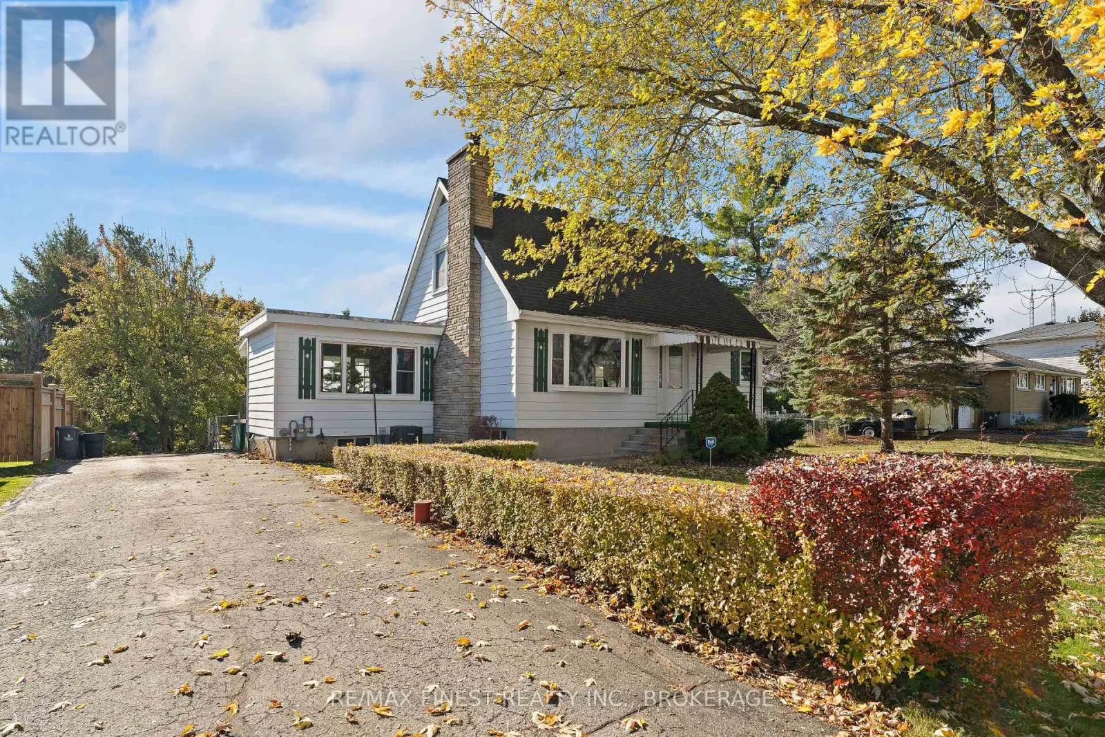 House for rent: 1761 Floyd Avenue, Kingston, Ontario K7L 4V4