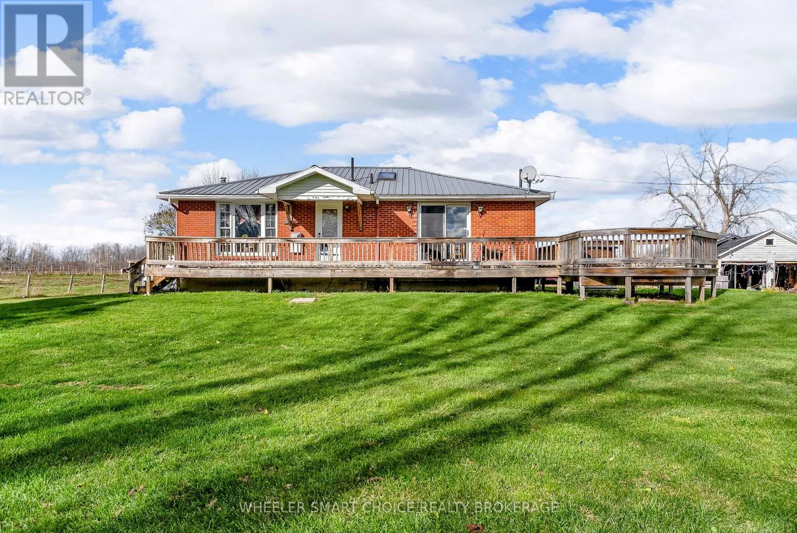 17637 Island Road E, South Stormont, Ontario K0C 1S0