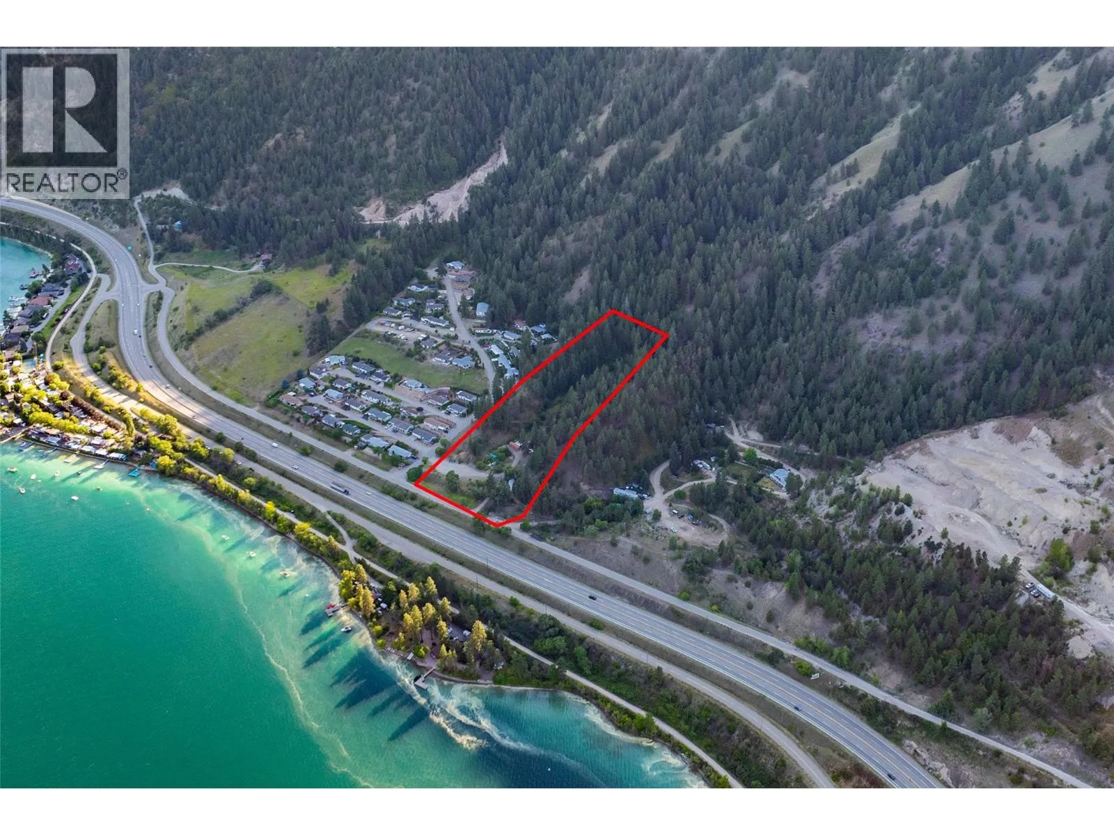 Manufactured Home for rent: 17680 Rawsthorne Road, Lake Country, British Columbia V4V 2G1