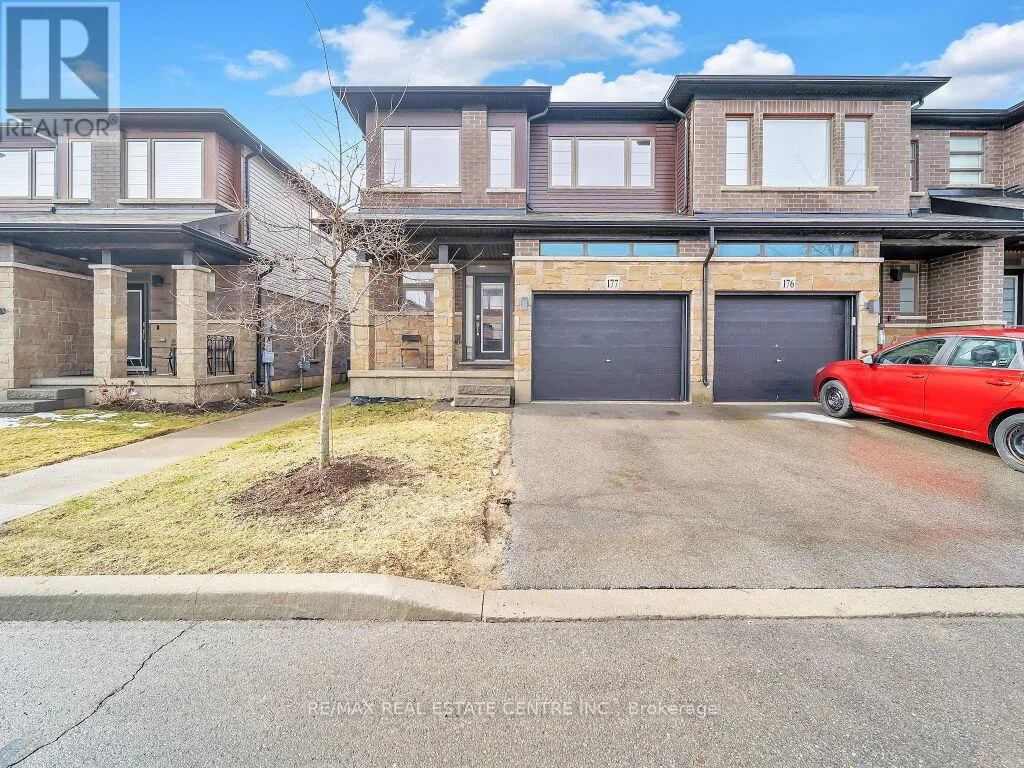 Row / Townhouse for rent: 177 - 30 Times Square Boulevard, Hamilton, Ontario L8J 0M1