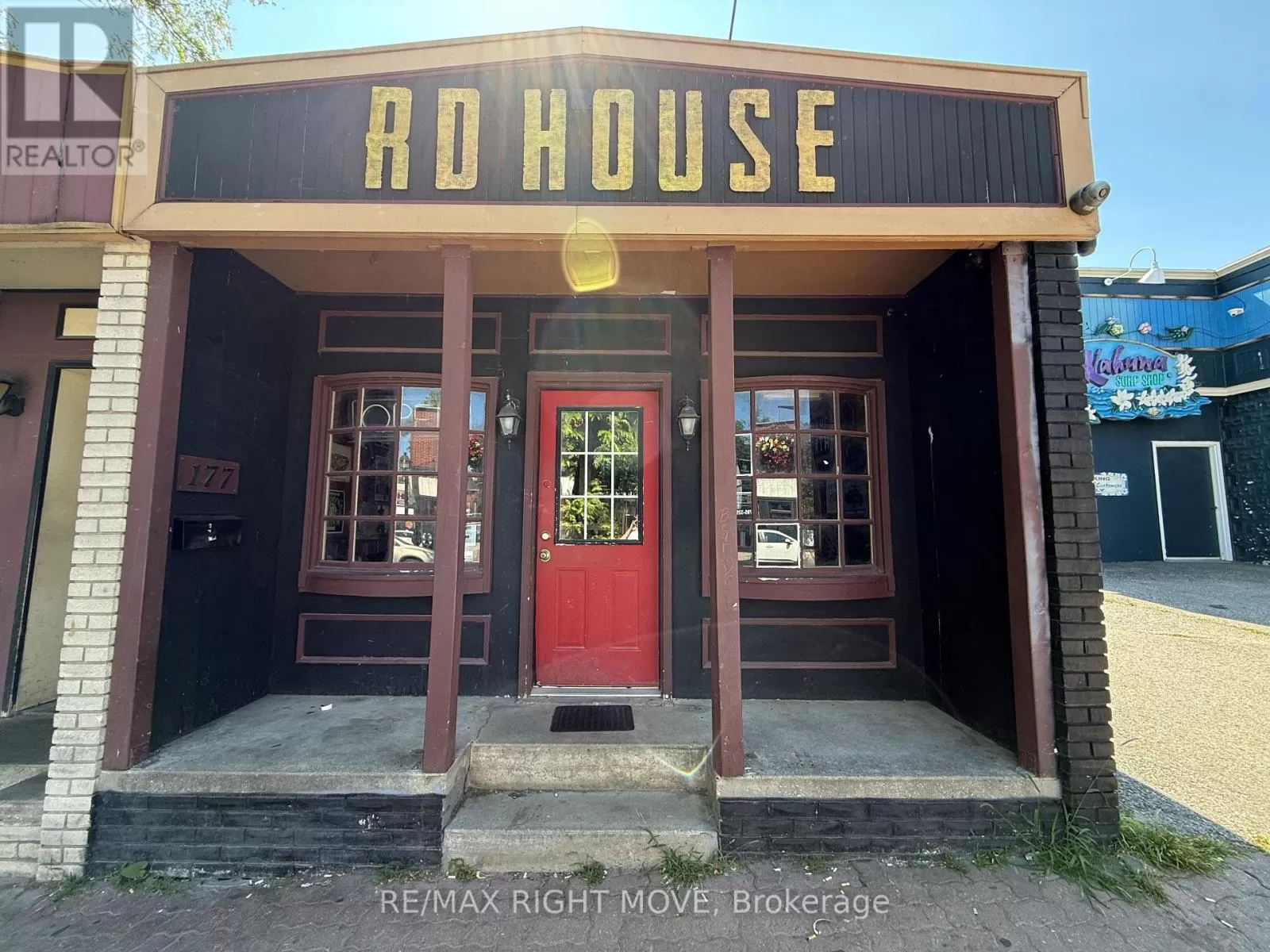 177 Mississaga Street E, Orillia, Ontario L3V 1V8