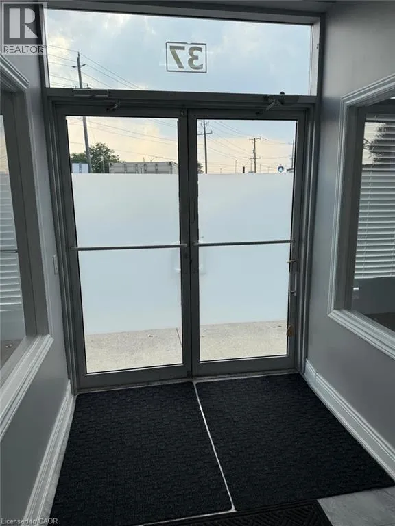 1770 Albion Road Unit# 37, Peel, Ontario M9V 1C2