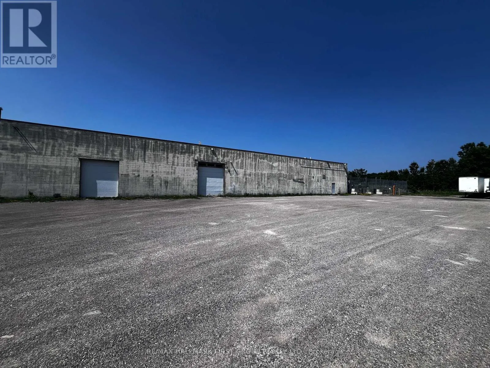Multi-Tenant Industrial for rent: 1773 Bayly Street, Pickering, Ontario L1W 4C3
