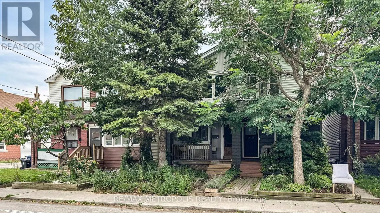 House for rent: 179 Coleman Avenue, Toronto, Ontario M4C 1P9