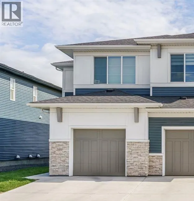 Duplex for rent: 179 Willow Place, Cochrane, Alberta T4C 2S6