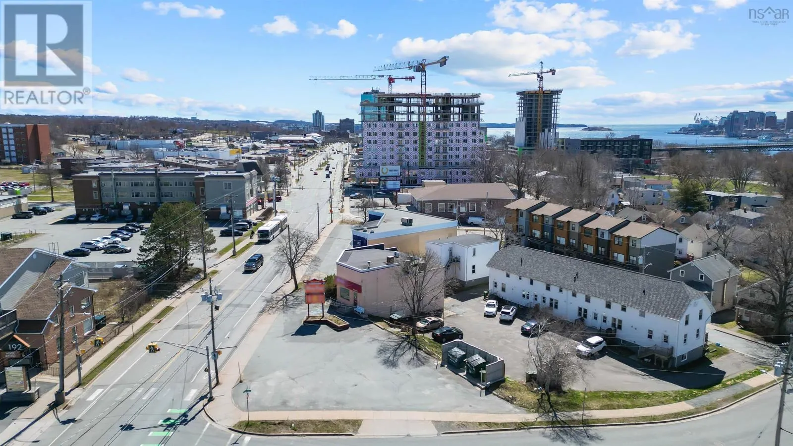 179 Wyse Road, Dartmouth, Nova Scotia B3A 1M8