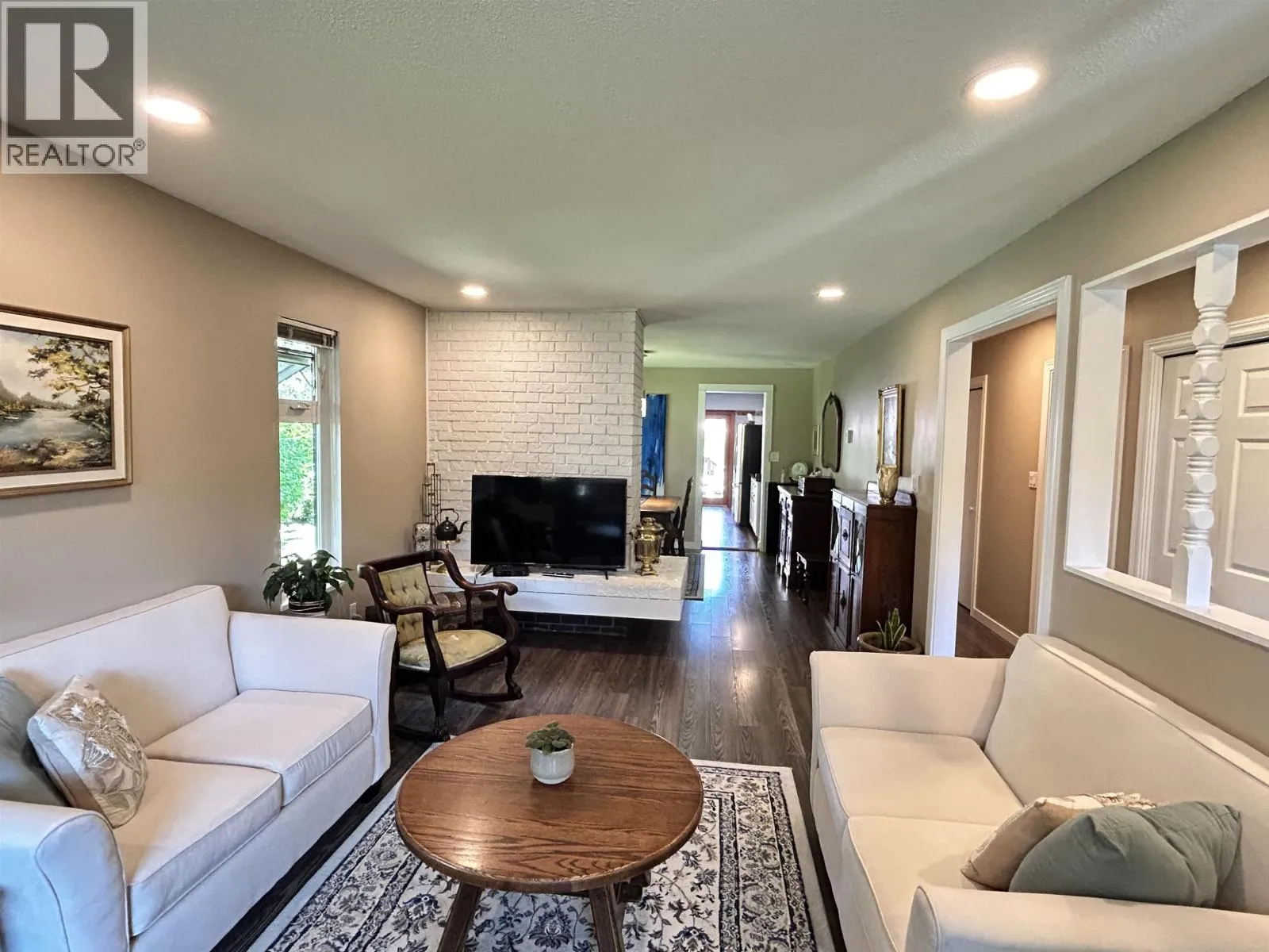 House for rent: 1798 Garden Avenue, North Vancouver, British Columbia V7P 3A7