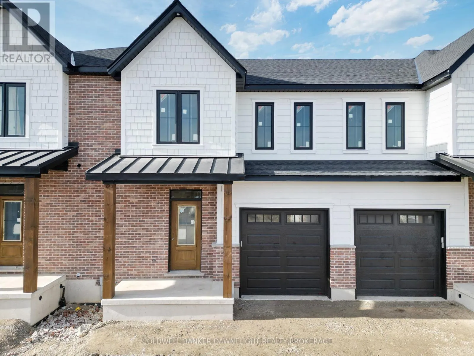 Row / Townhouse for rent: 18 - 147 Scotts Drive, Lucan Biddulph, Ontario N0M 2J0