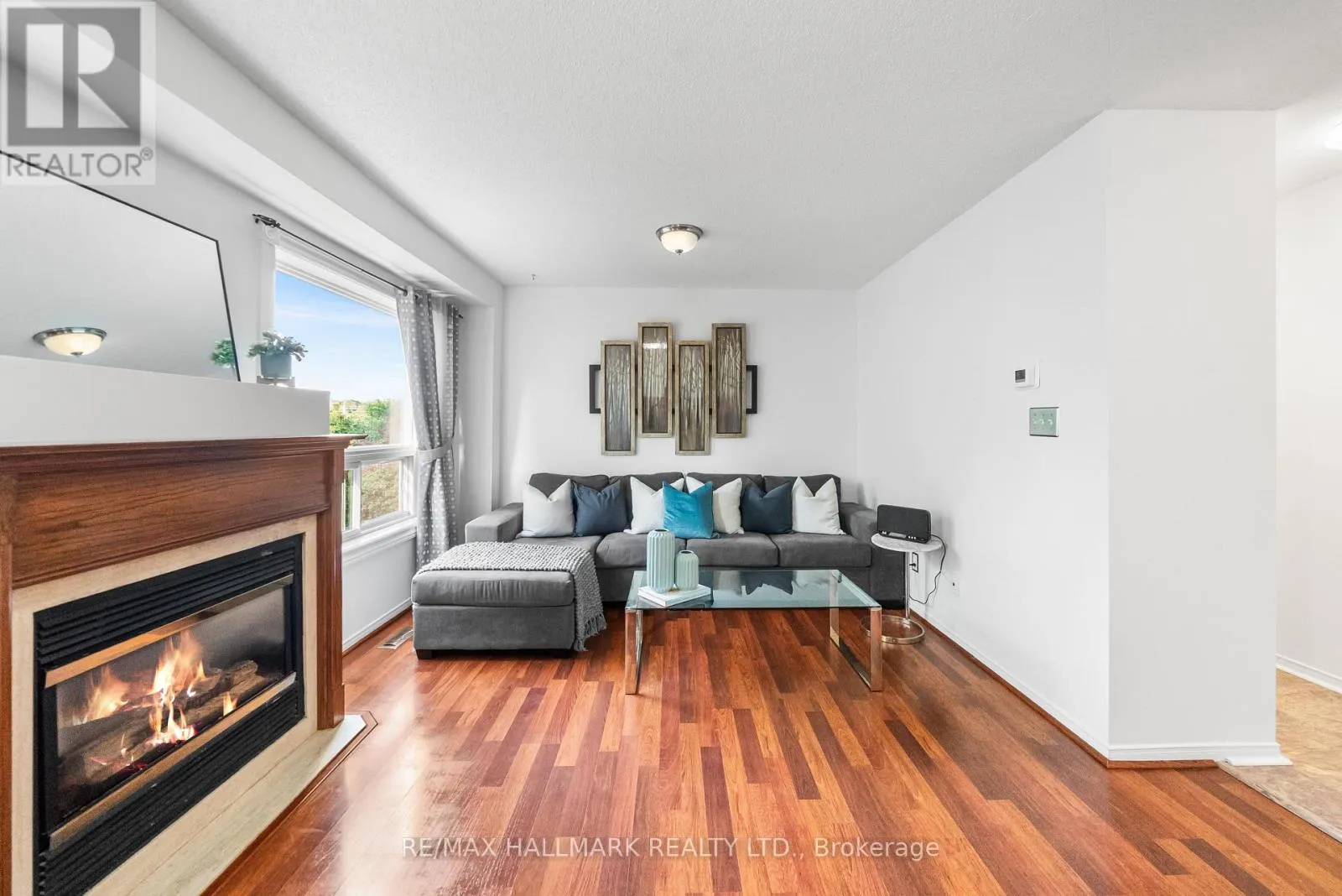 Row / Townhouse for rent: 18 - 1867 Kingston Road, Pickering, Ontario L1V 1C9