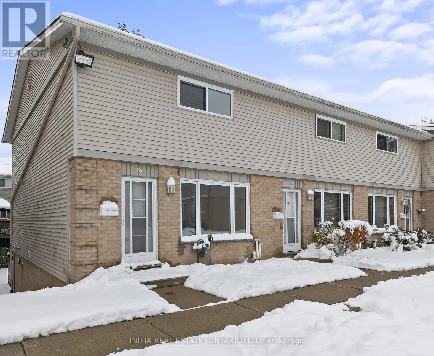 Row / Townhouse for rent: 18 - 320 Westminster Avenue, London South, Ontario N6C 5H5