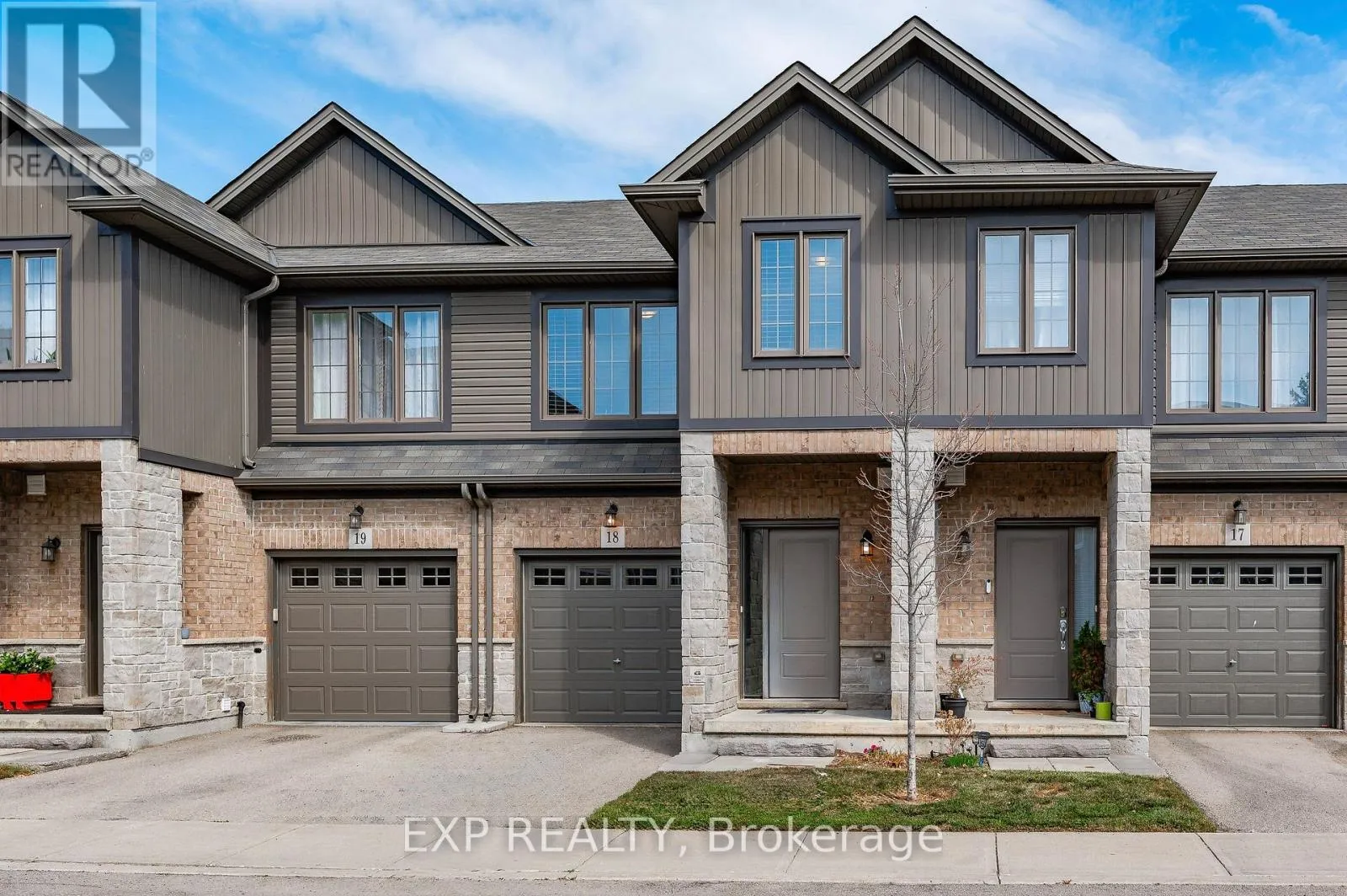 Row / Townhouse for rent: 18 - 377 Glancaster Road, Hamilton, Ontario L9G 0G4