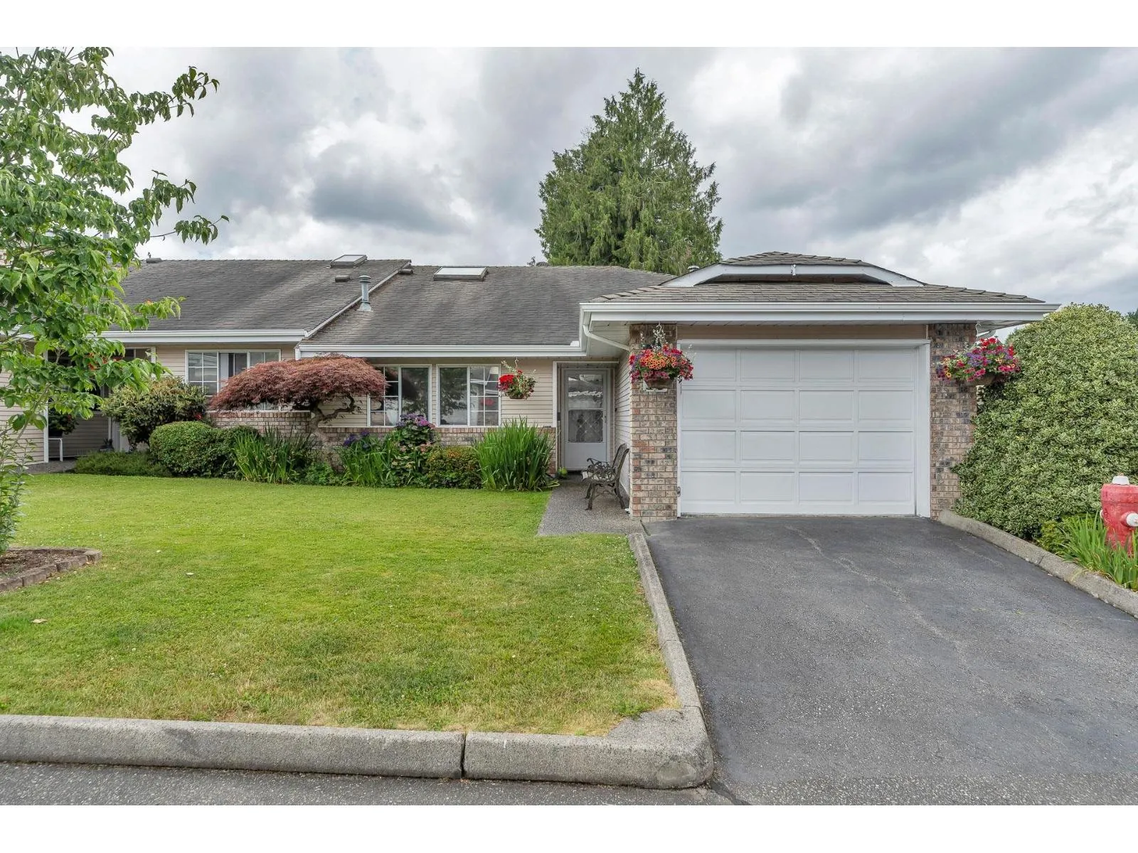 Row / Townhouse for rent: 18 5051 203 Street, Langley, British Columbia V3A 1V5