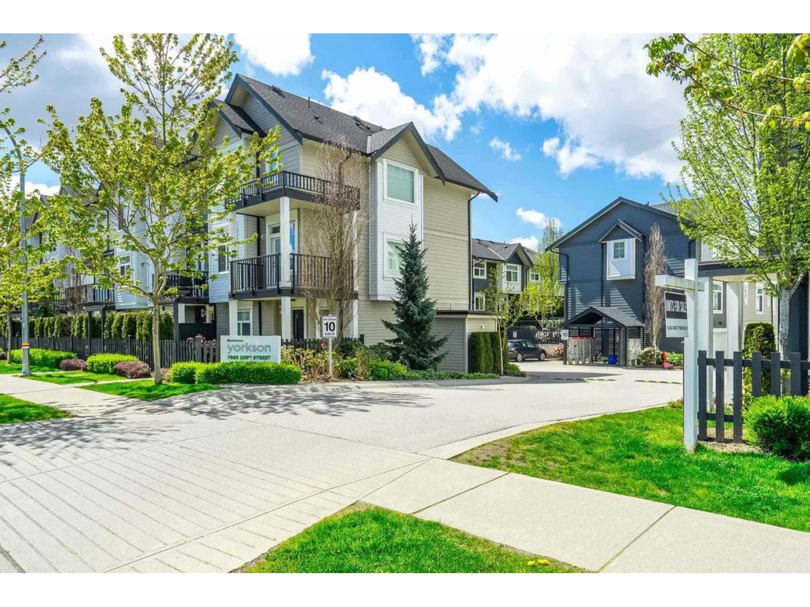 Row / Townhouse for rent: 18 7665 209 Street, Langley, British Columbia V2Y 0V2