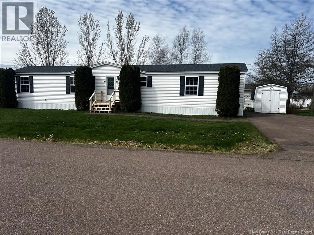 House for rent: 18 Anemone, Moncton, New Brunswick E1H 2R7