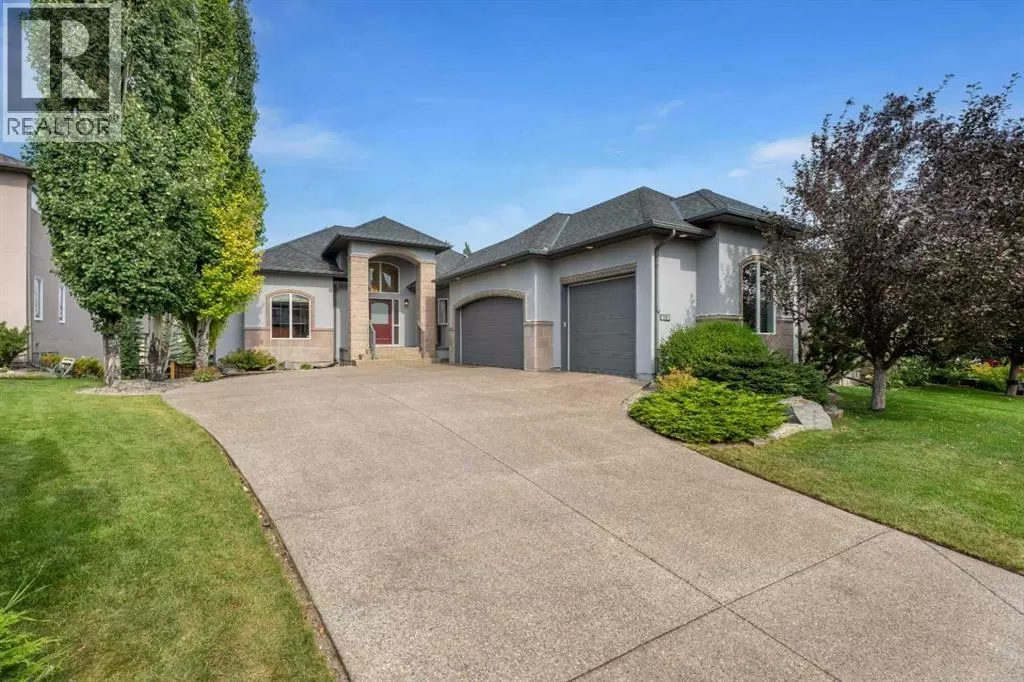 House for rent: 18 Aspen Ridge Way Sw, Calgary, Alberta T3H 5M3