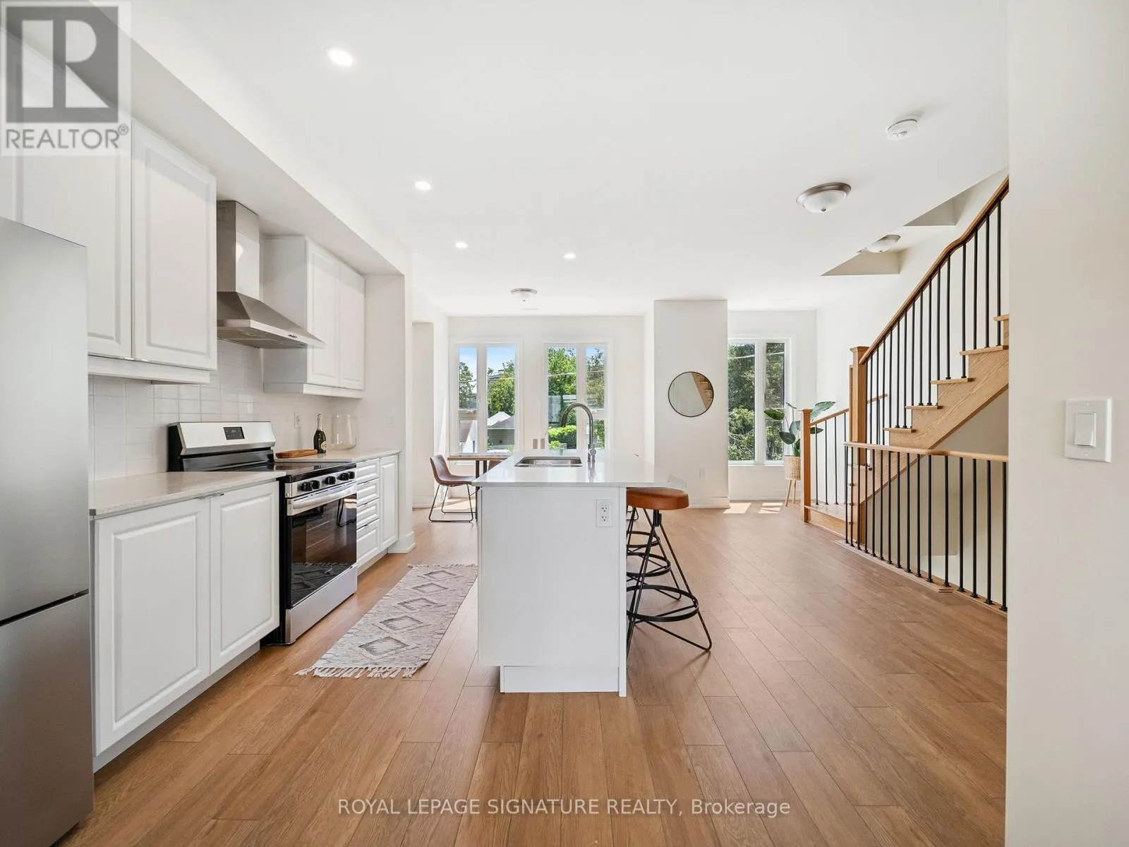 Row / Townhouse for rent: 18 Bru-lor Lane, Orillia, Ontario L3V 8P4