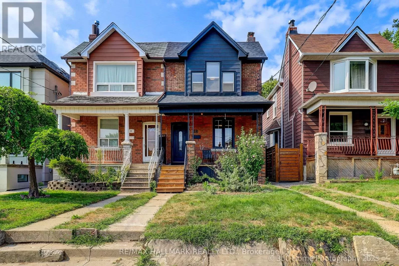 House for rent: 18 Conway Avenue, Toronto, Ontario M6E 1H2