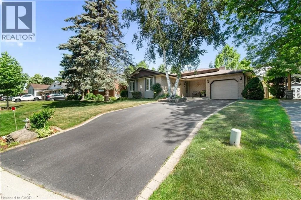 House for rent: 18 Dixon Drive, Port Dover, Ontario N0A 1N4