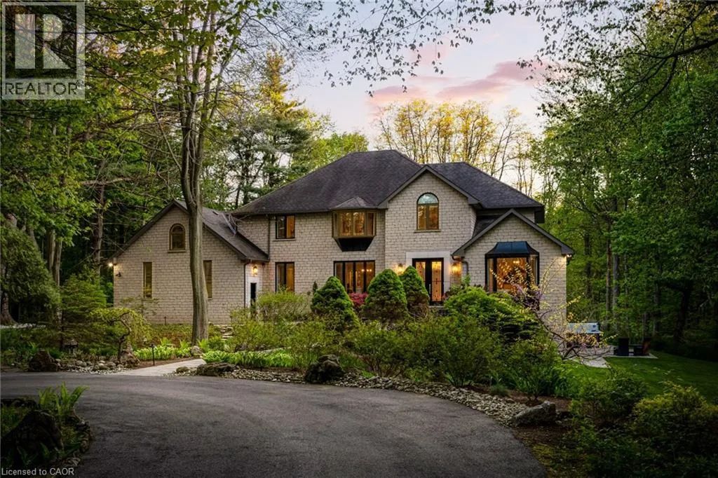 House for rent: 18 Elder Crescent, Ancaster, Ontario L0R 1R0