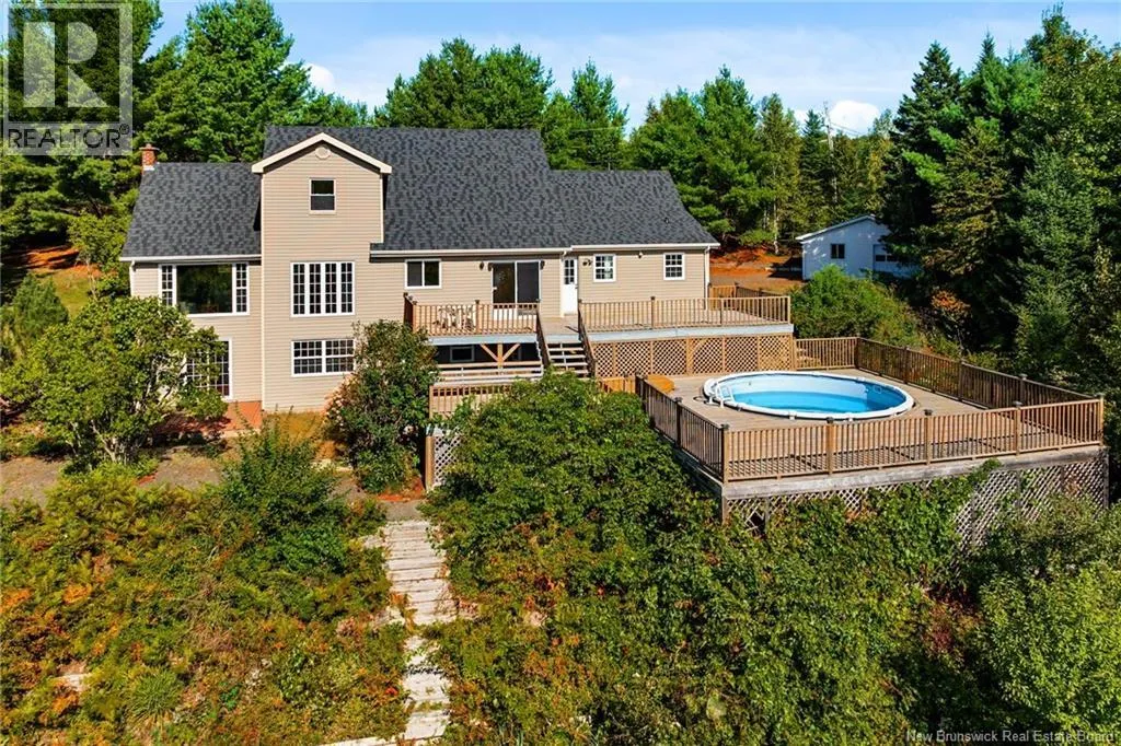 House for rent: 18 Hillview Street, Upper Kingsclear, New Brunswick E3B 1V1