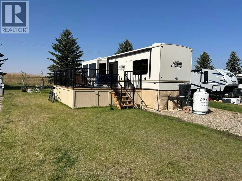 Recreational for rent: 18 King Fisher Lane, Rural Vulcan County, Alberta T0L 2B0