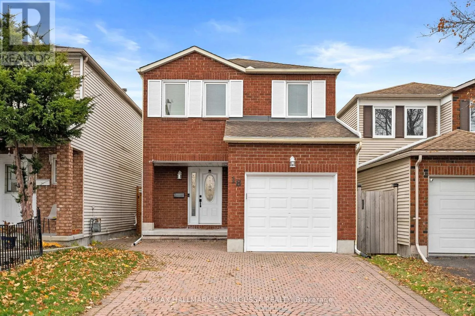 House for rent: 18 Manju Street, Ottawa, Ontario K1G 4T7