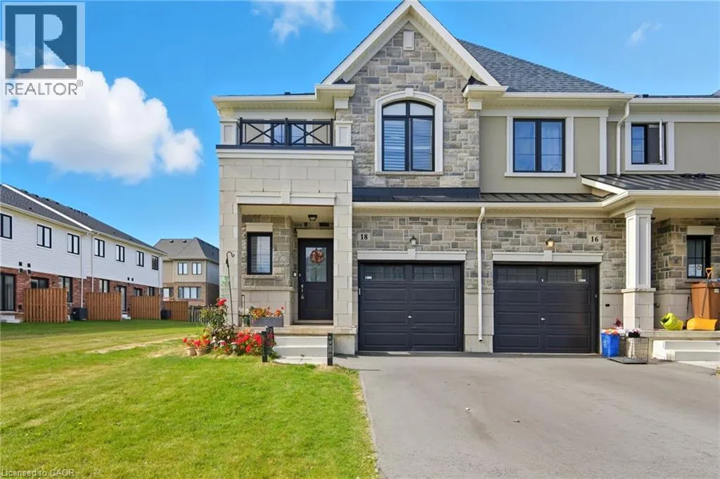 Row / Townhouse for rent: 18 Mia Drive, Hamilton, Ontario L9B 0K1