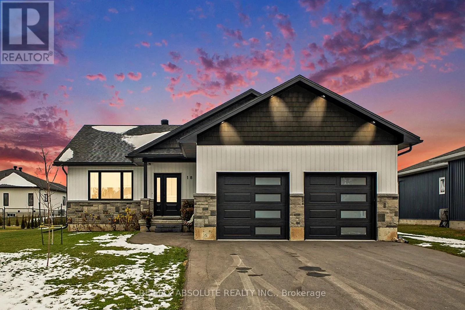 House for rent: 18 Morrison Drive, Whitewater Region, Ontario K0J 1K0