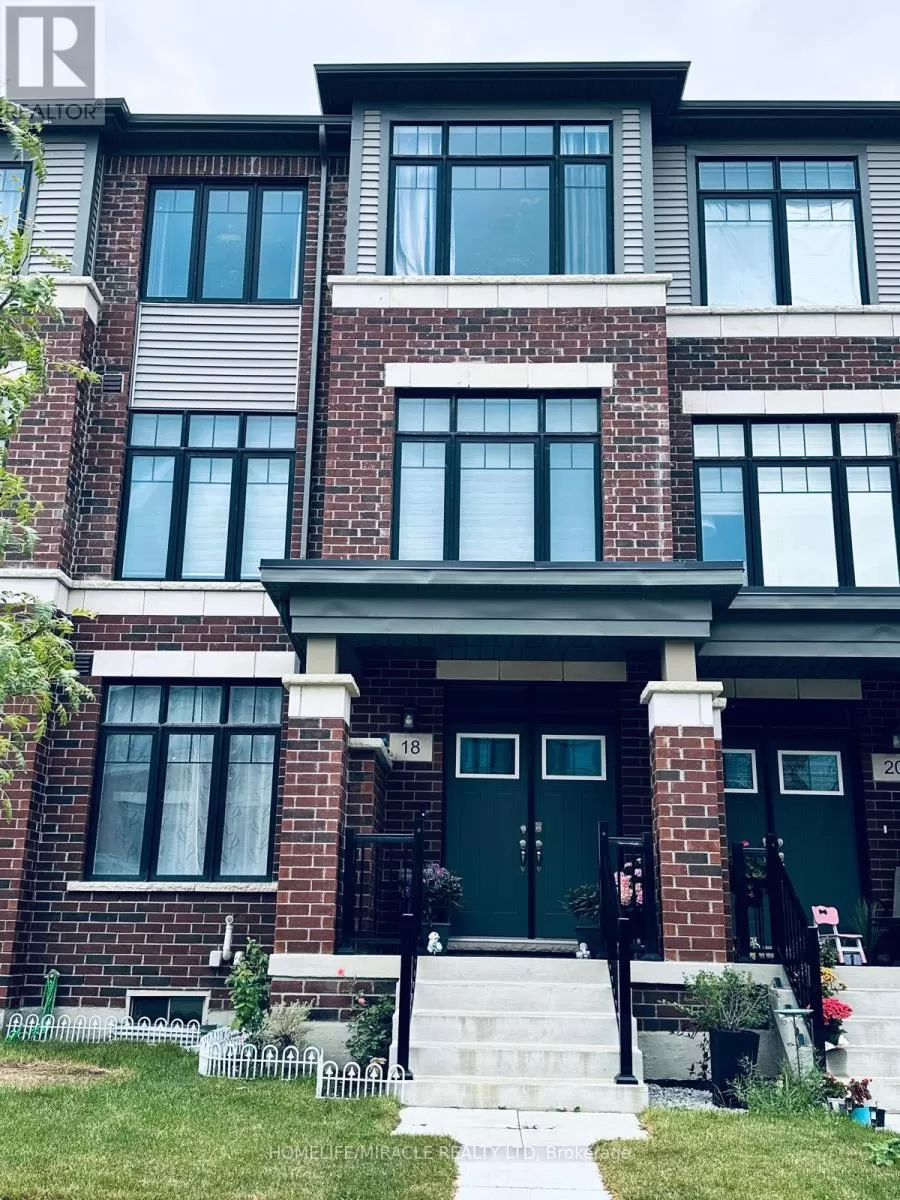 Row / Townhouse for rent: 18 Petch Avenue, Caledon, Ontario L7C 4J7