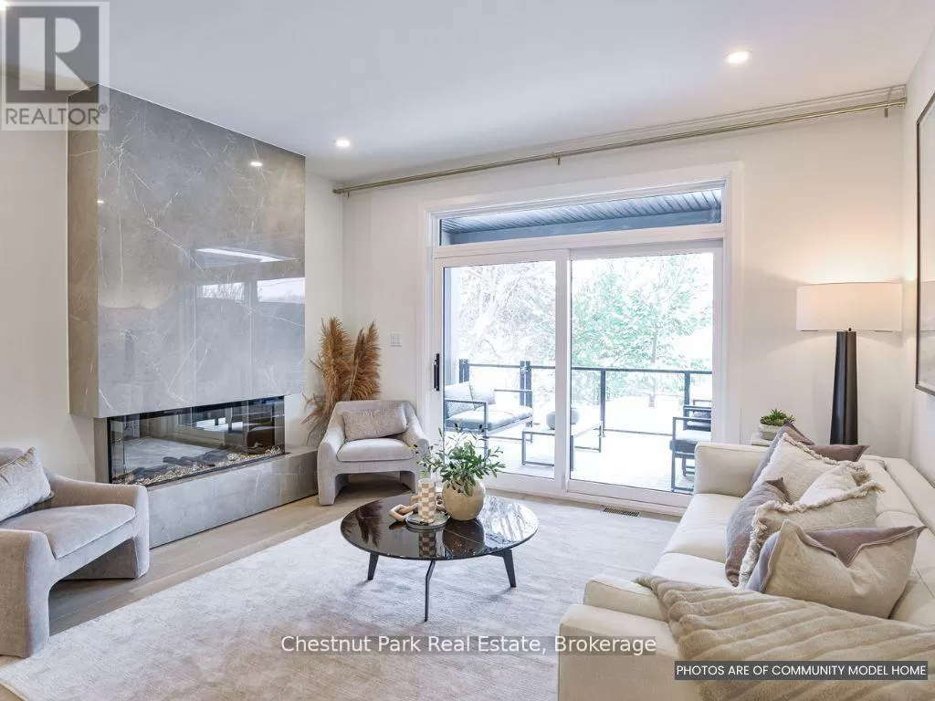 Row / Townhouse for rent: 18 Pine Needle Way, Huntsville, Ontario P1H 1M3