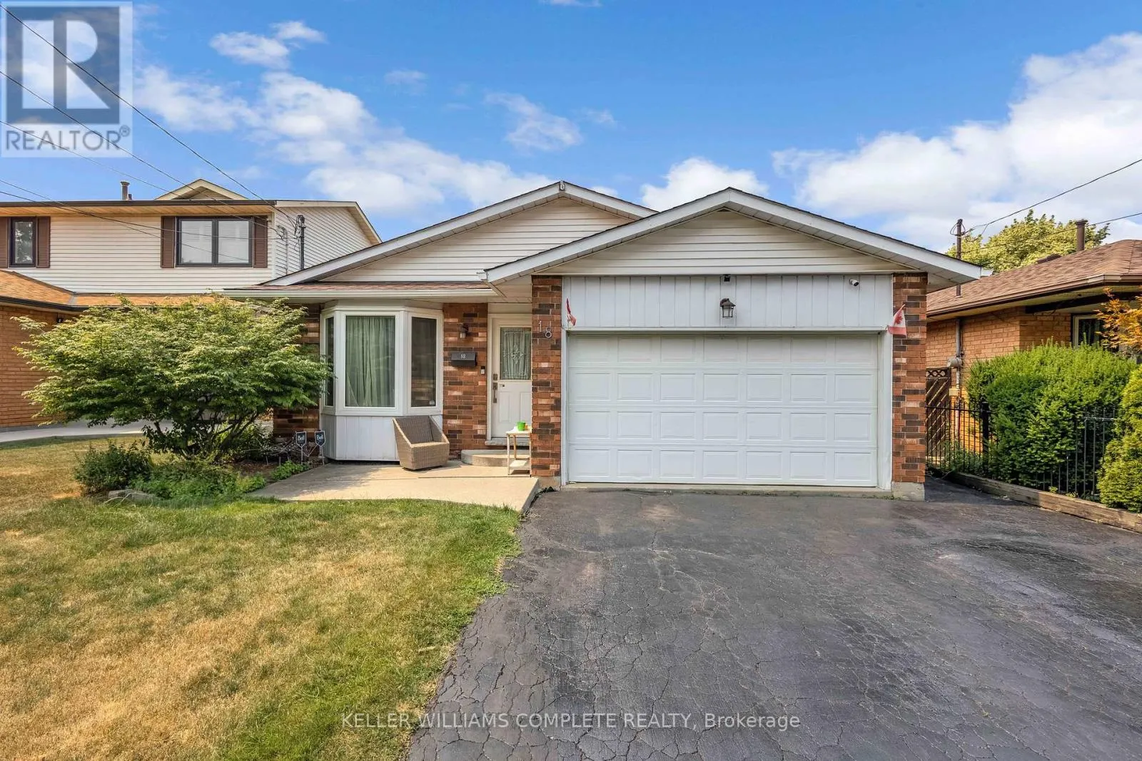 House for rent: 18 Rosewell Street, Hamilton, Ontario L8W 2L1