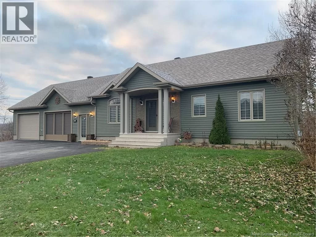 House for rent: 18 Rue Principale, Sainte-Anne-De-Madawaska, New Brunswick E7E 1B5