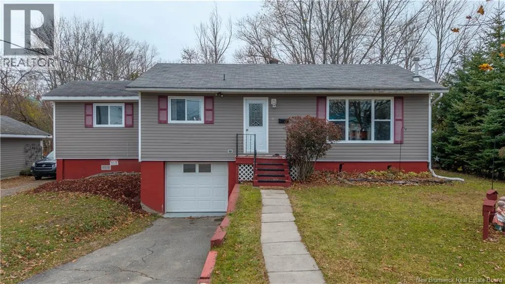 18 School Street, St. Stephen, New Brunswick E3L 2N6