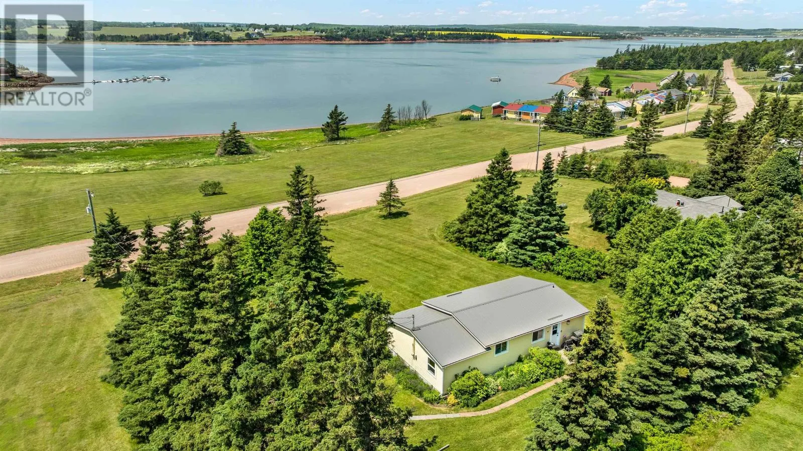 Recreational for rent: 18 Seawood Drive, Stanley Bridge, Prince Edward Island C0A 1N0