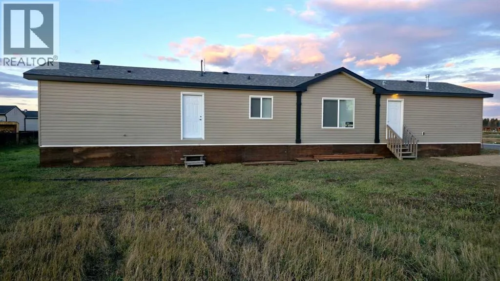 Manufactured Home for rent: 18 Shoreline Drive, Whitecourt, Alberta T7S 1T5